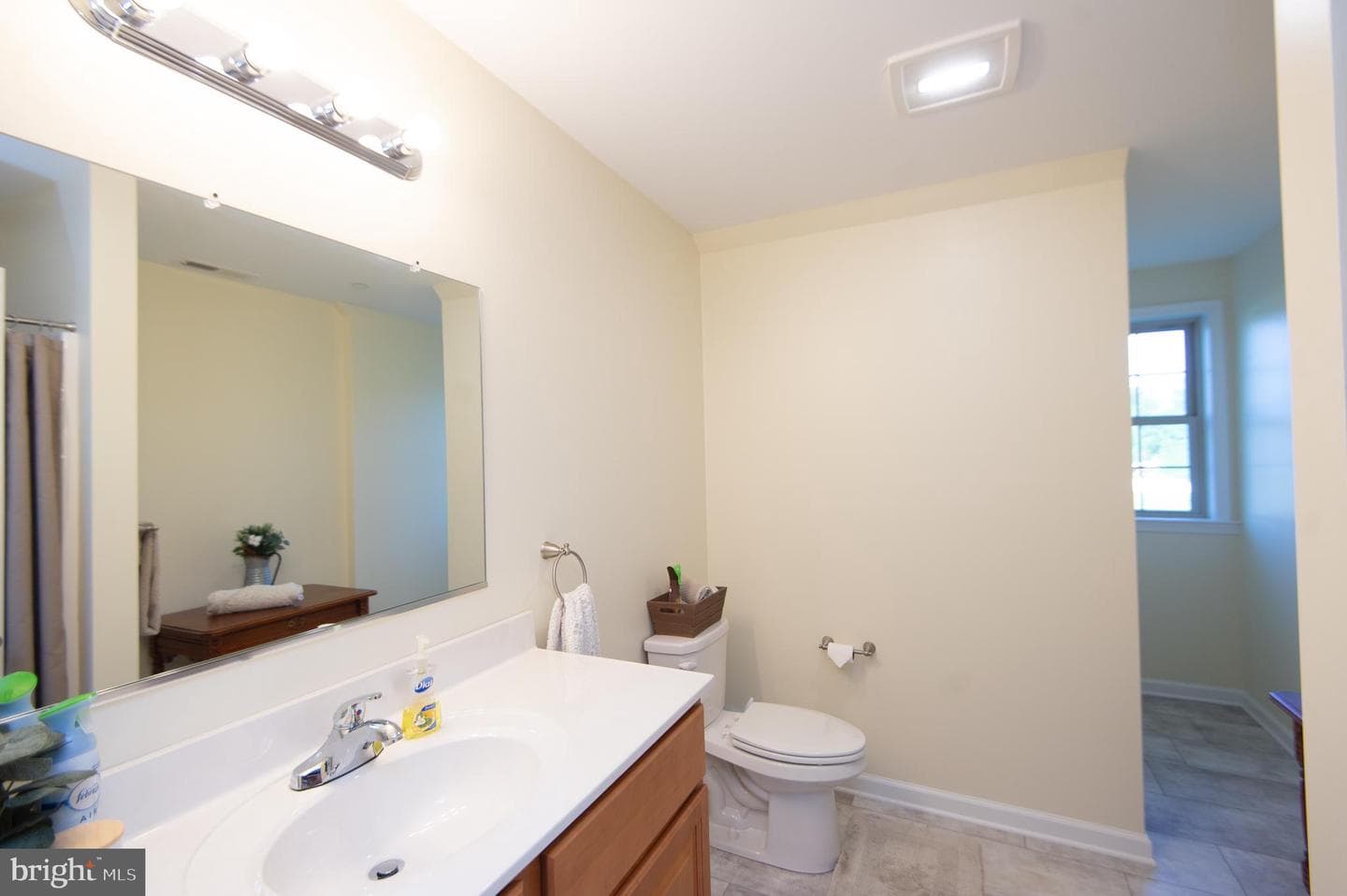2 Arbutus Terrace photo 30