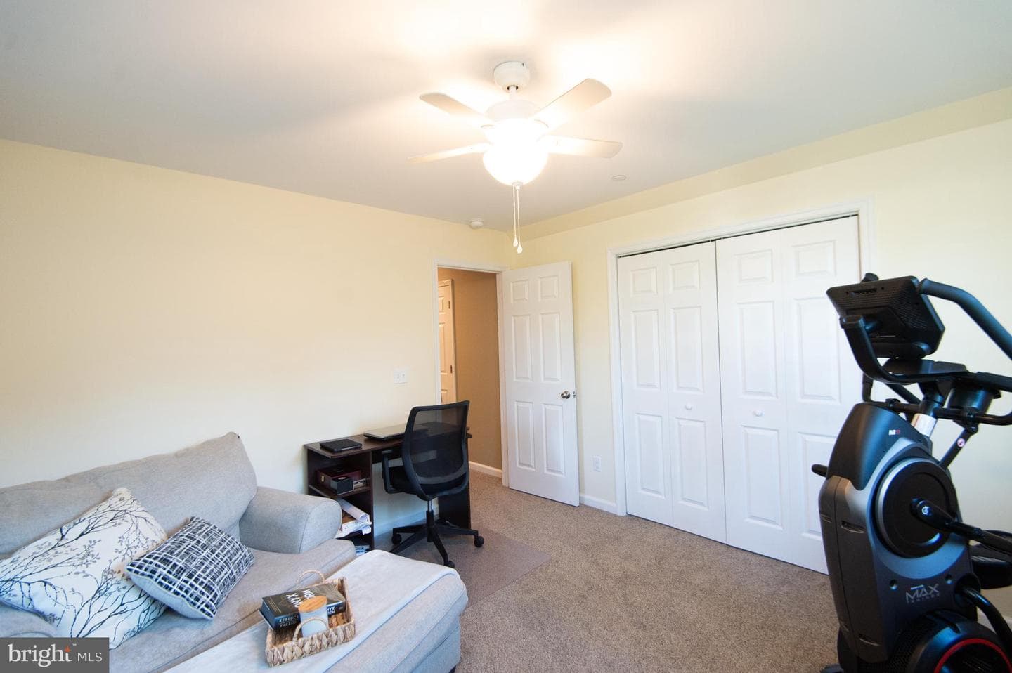 2 Arbutus Terrace photo 35
