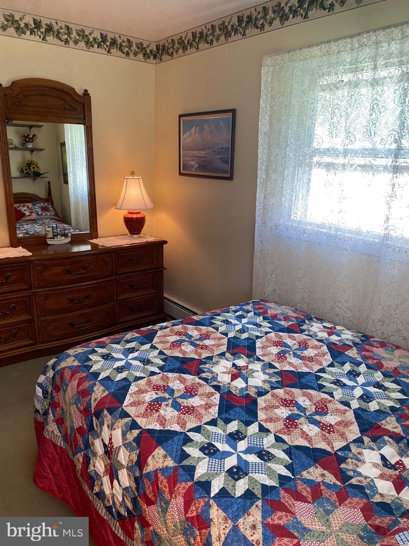 302 Nathans Avenue photo 6