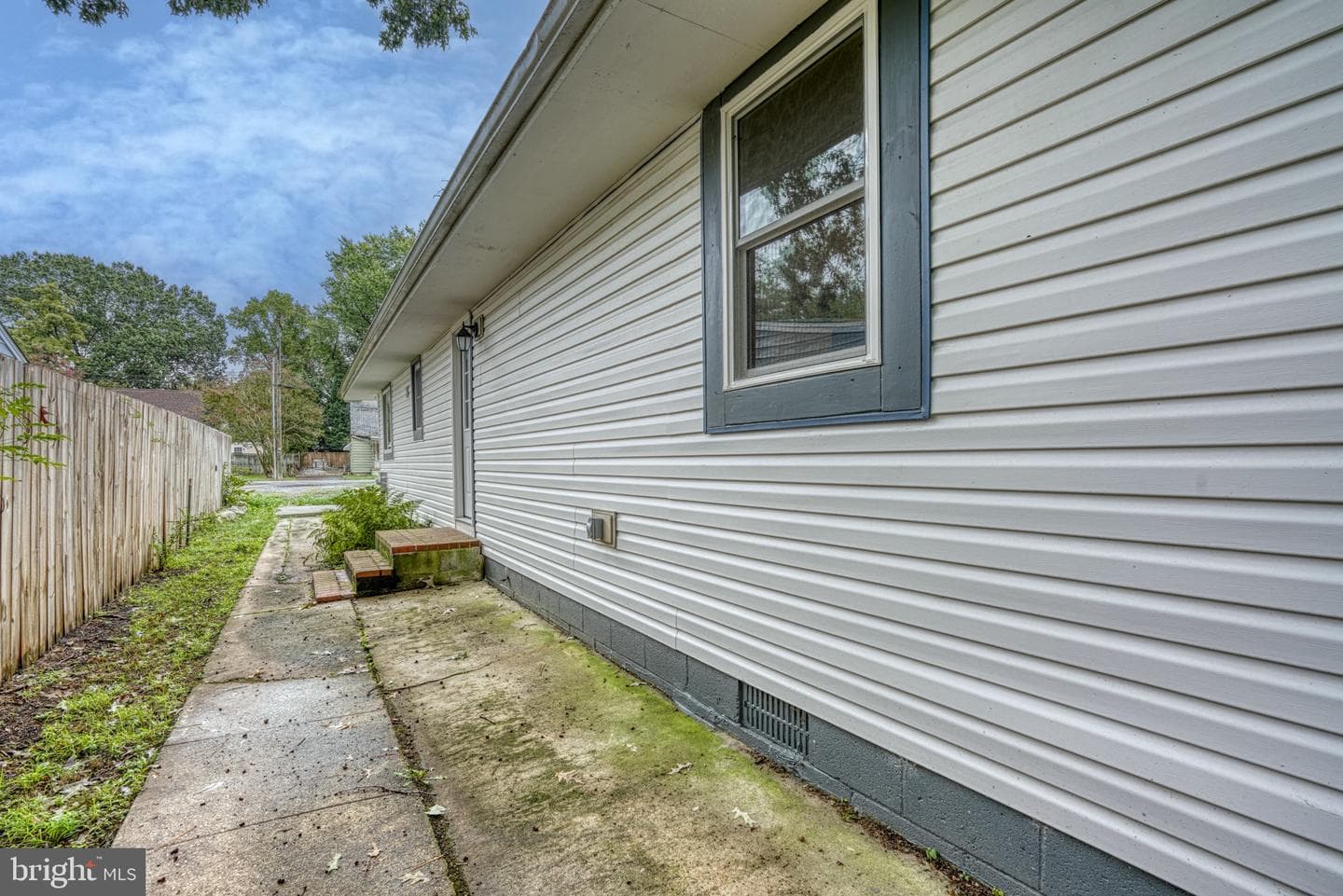 18 Oak Street photo 36