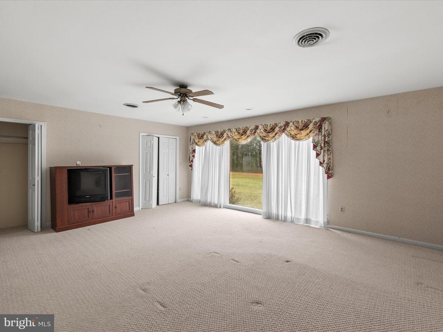 935 Susquehanna Road photo 17
