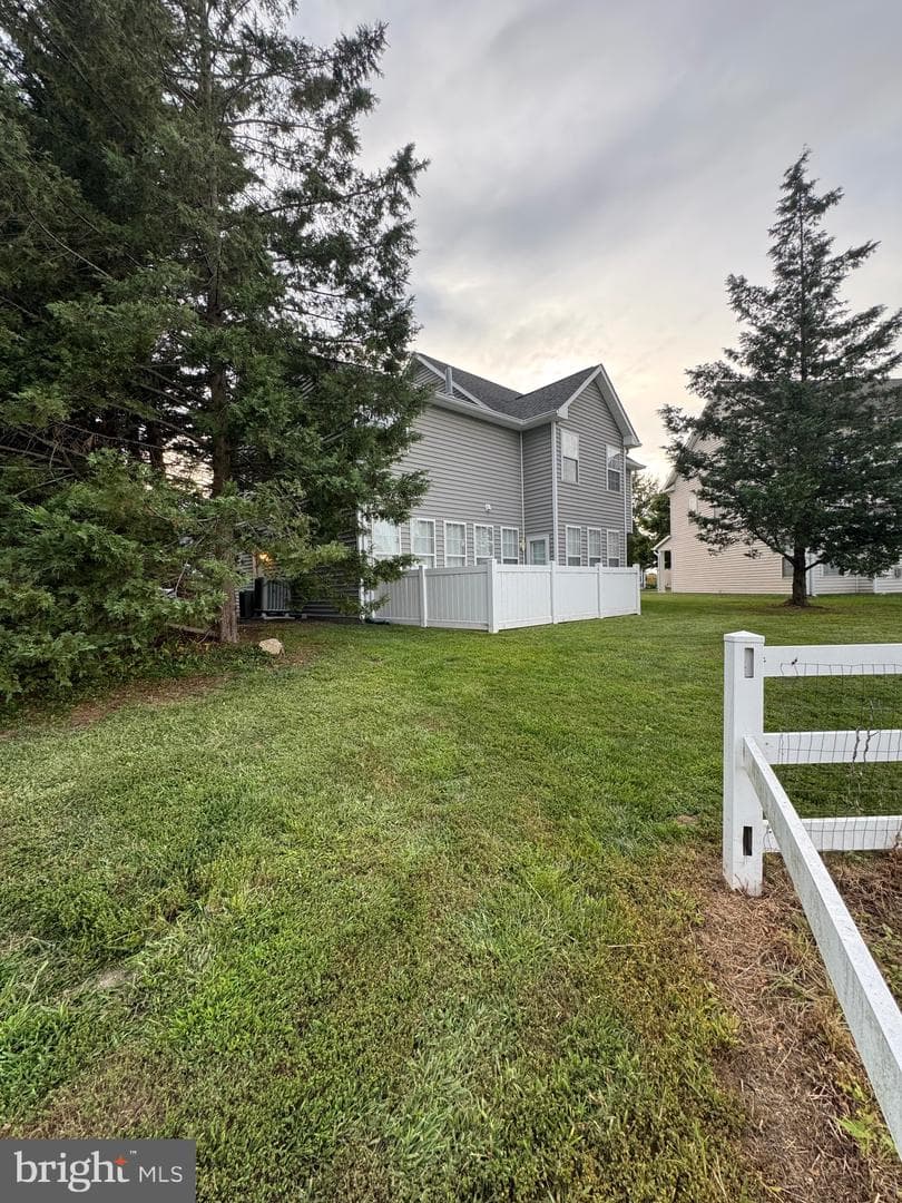 123 Teal Lane photo 7