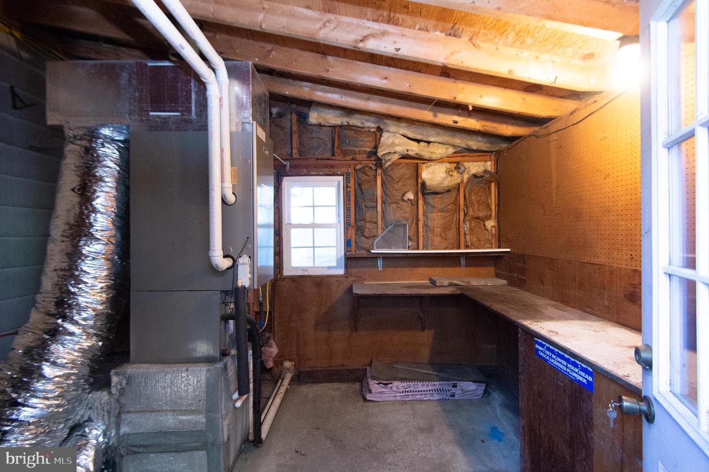 102 Hayward photo 27