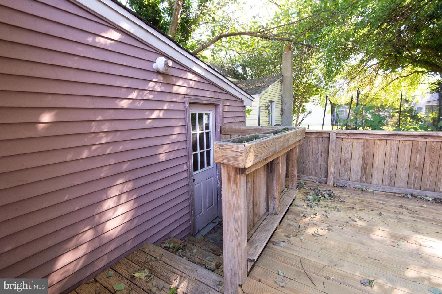 102 Hayward photo 32