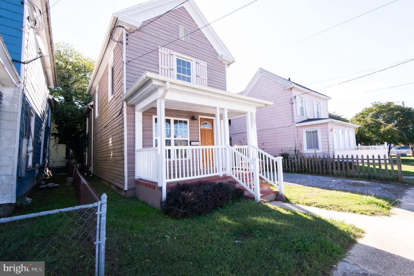 102 Hayward photo 34