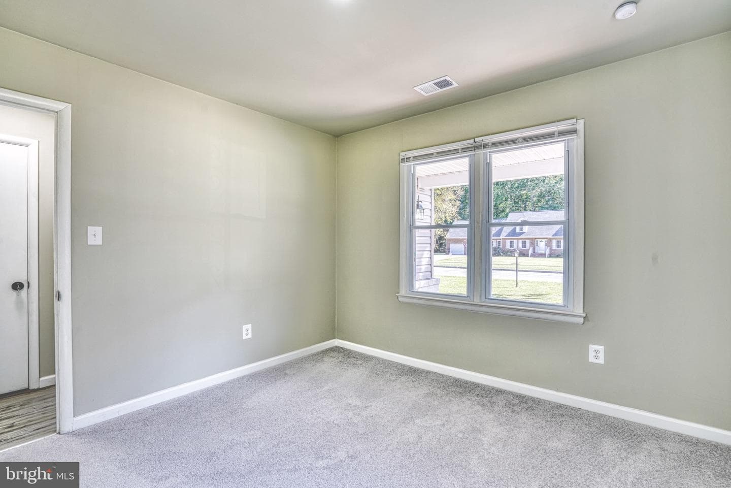 607 Edlon Park Drive photo 30