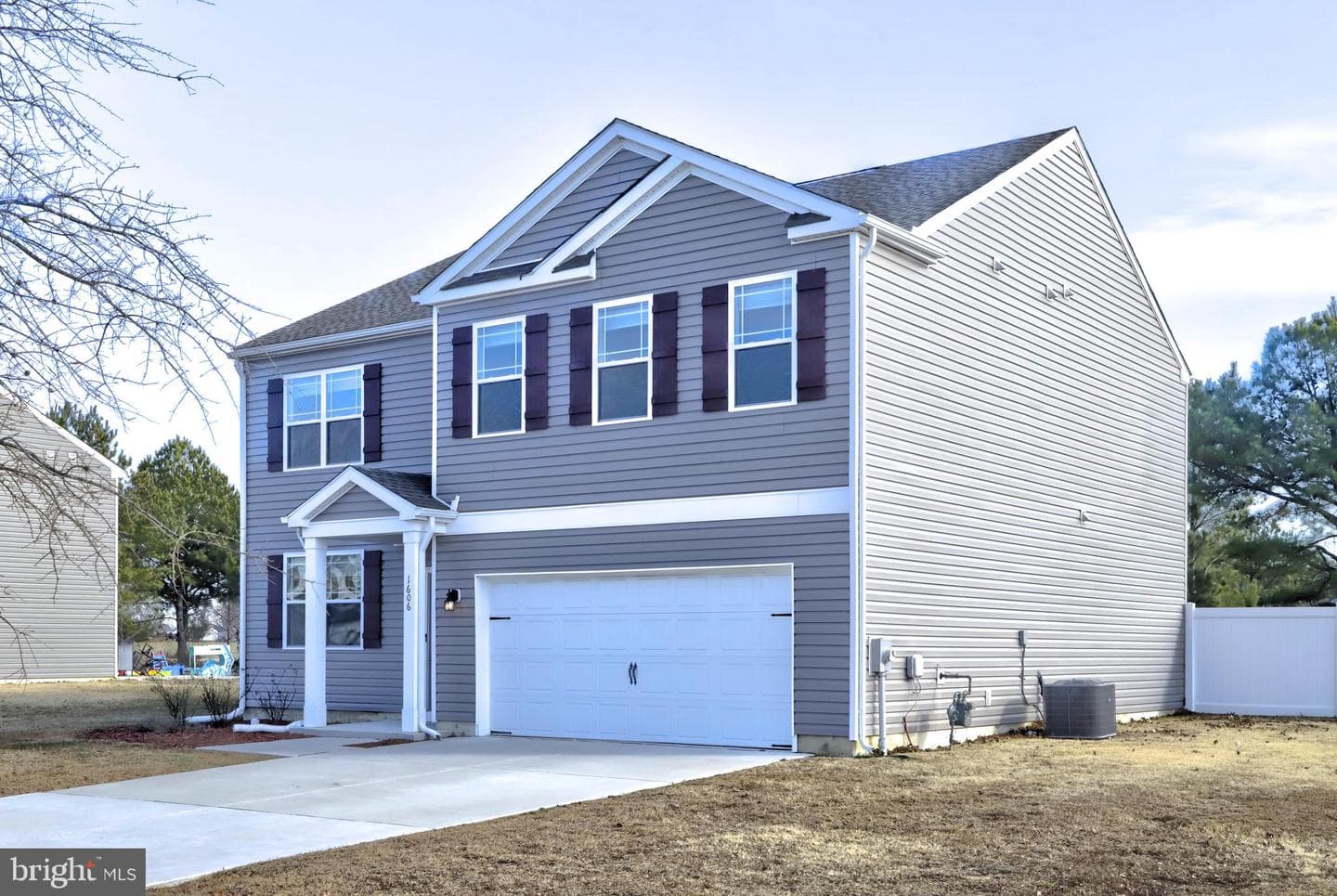 1606 Osprey Circle photo 2