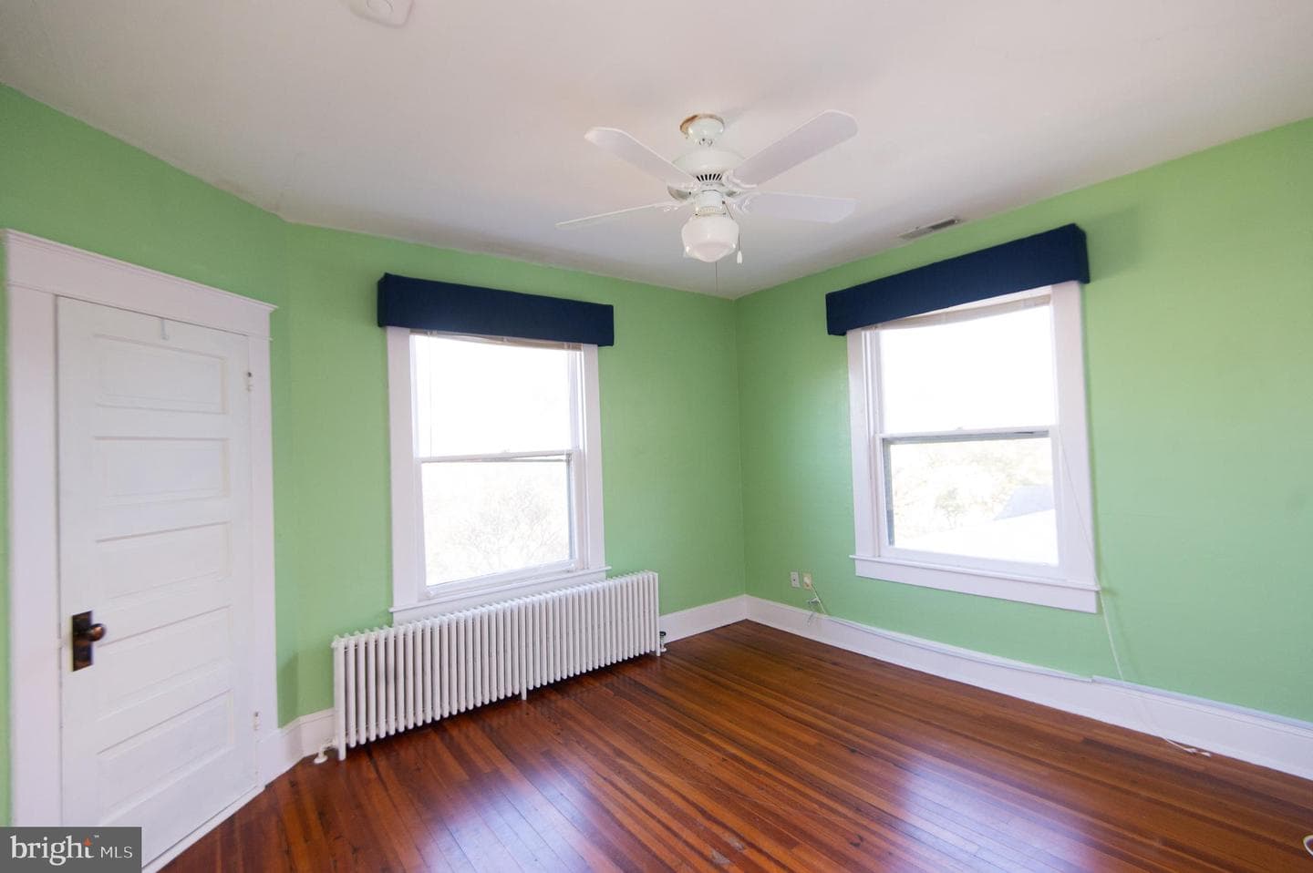 306 Belvedere Avenue photo 25