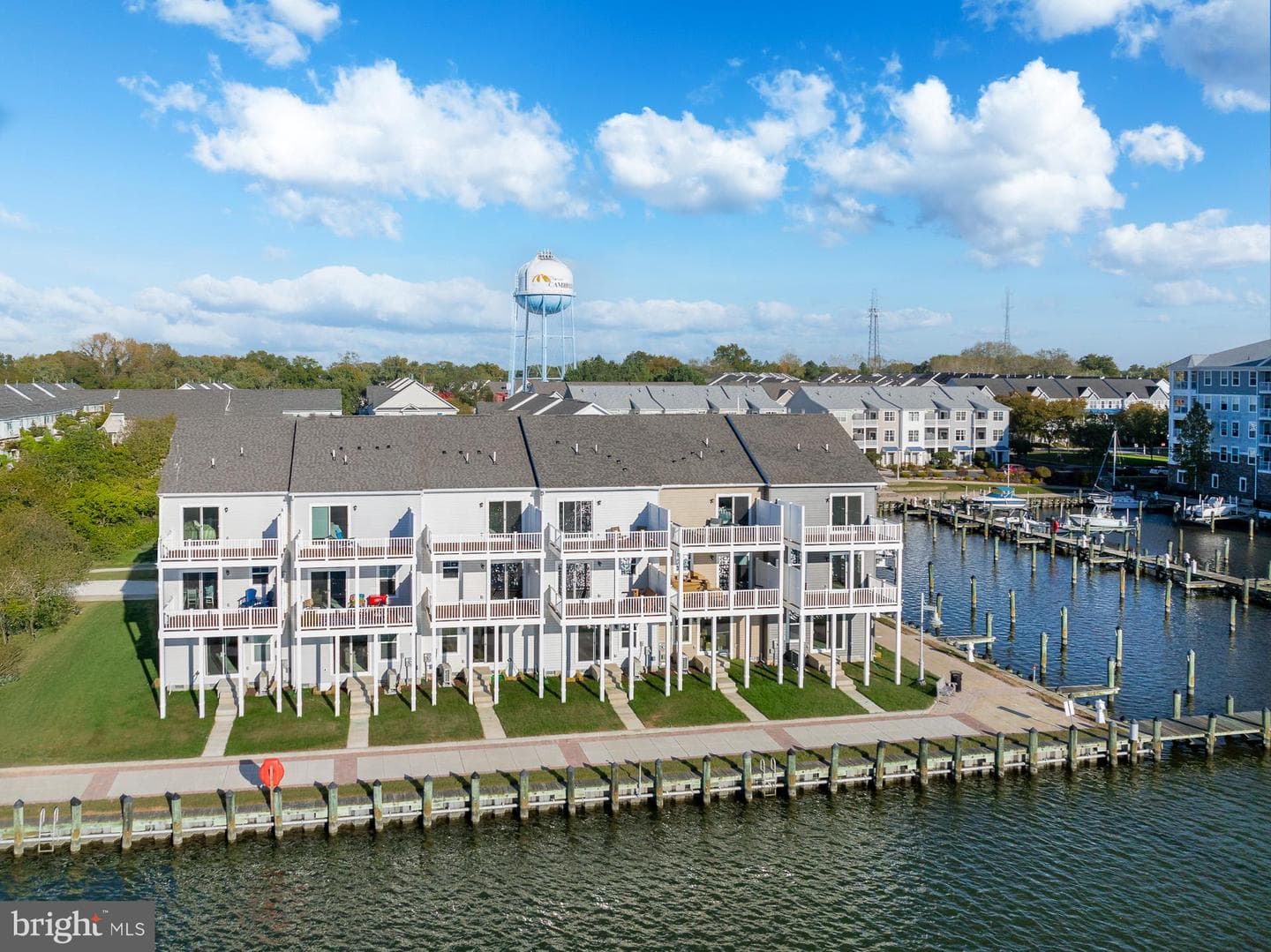 10 Riverside Wharf photo 32
