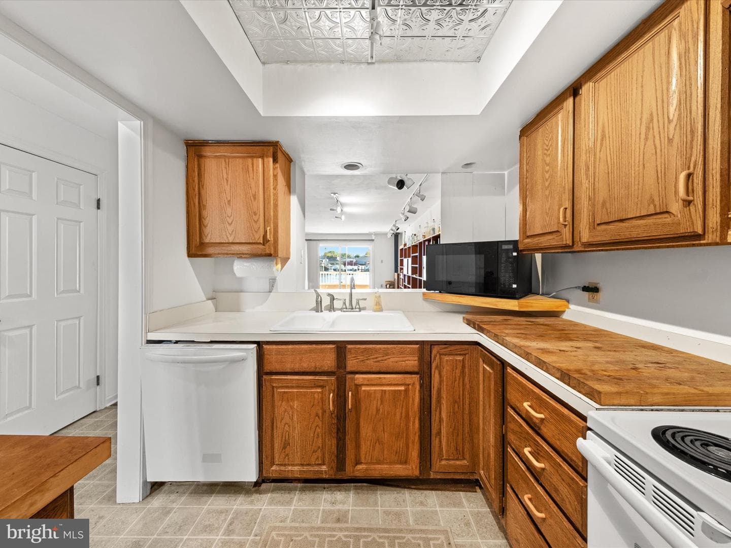 220 Market Square #4c photo 23