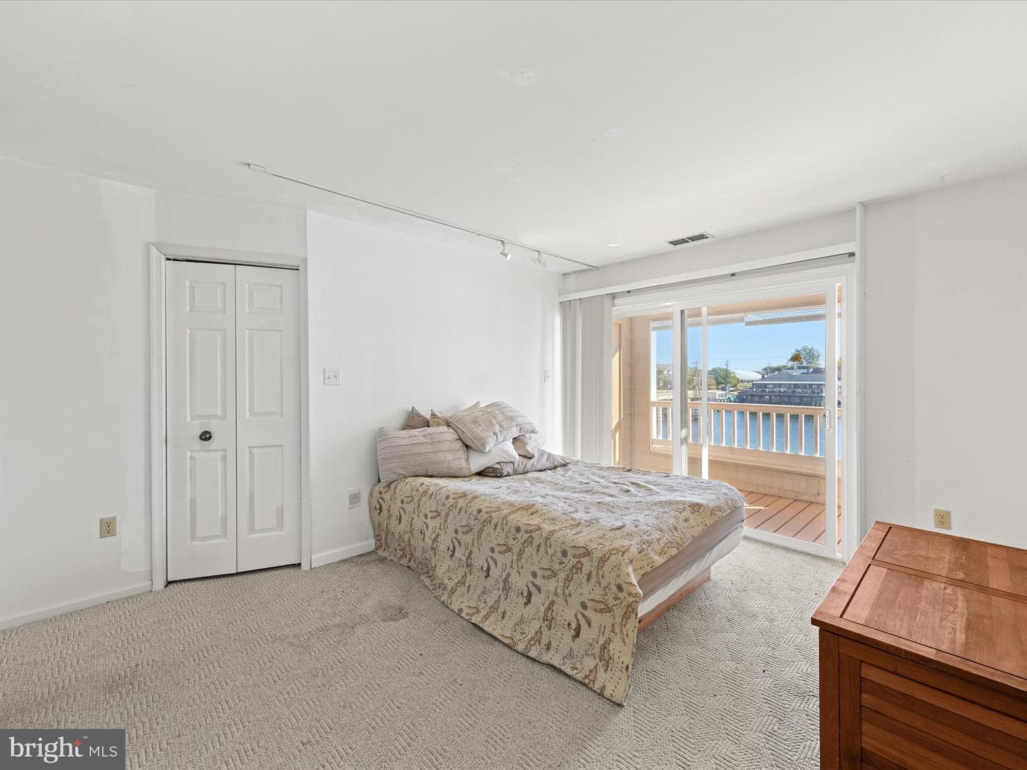 220 Market Square #4c photo 34