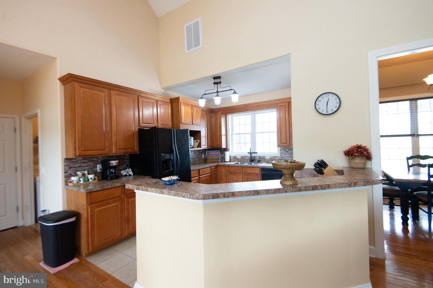 6713 Bens Lane photo 13
