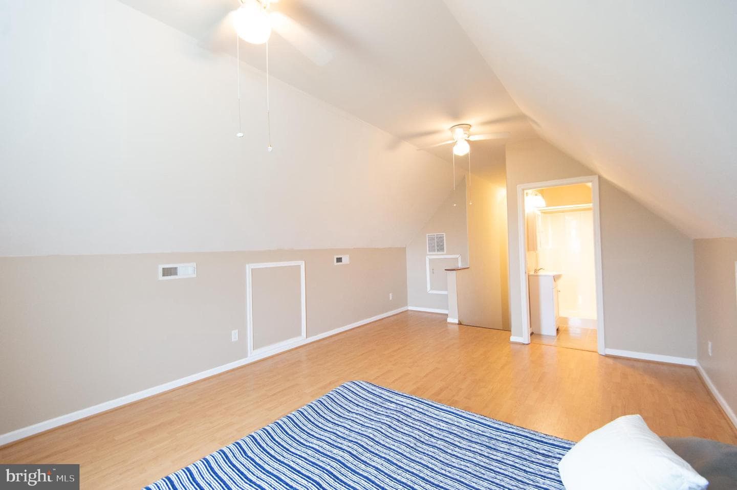 6713 Bens Lane photo 31