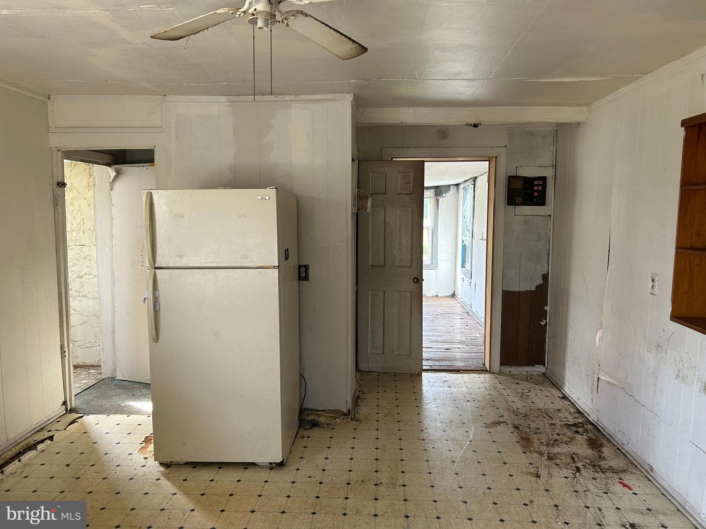 2409 Cambridge Beltway photo 10