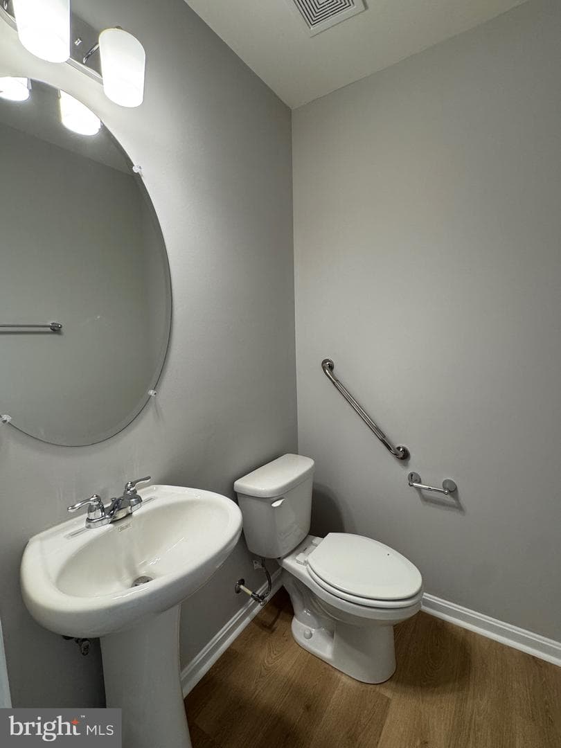 101 Albemarle Court photo 15