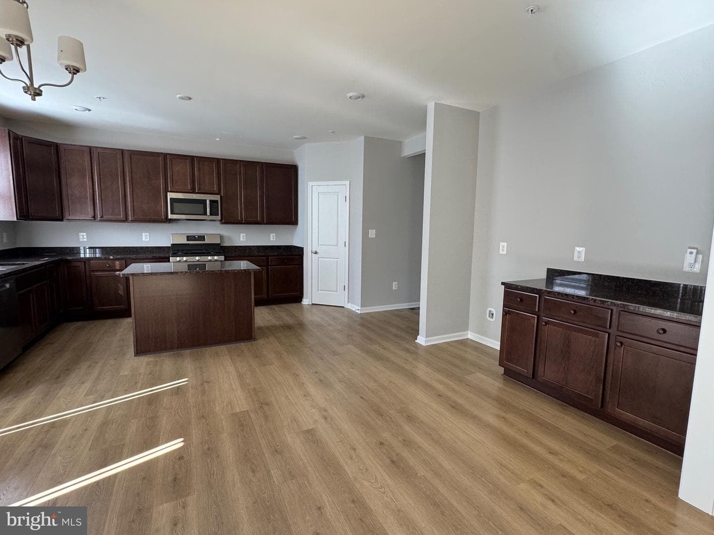 101 Albemarle Court photo 21