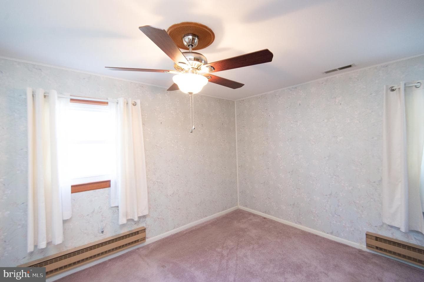 2 Oriole Drive photo 28