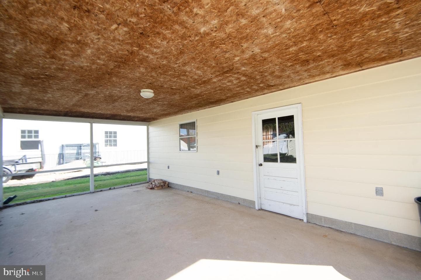 2 Oriole Drive photo 55