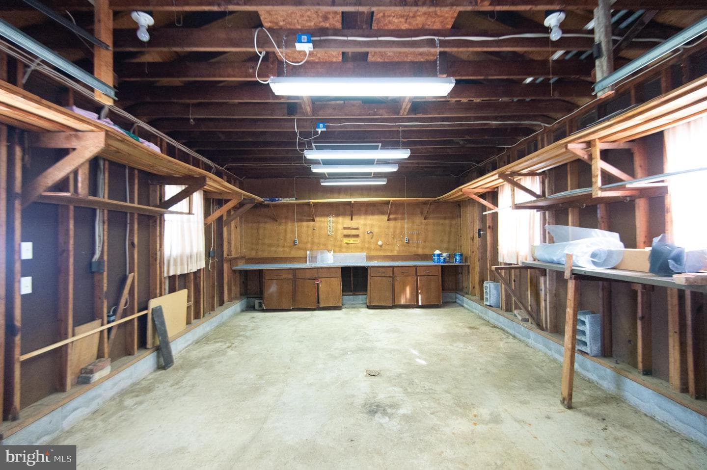 2 Oriole Drive photo 57