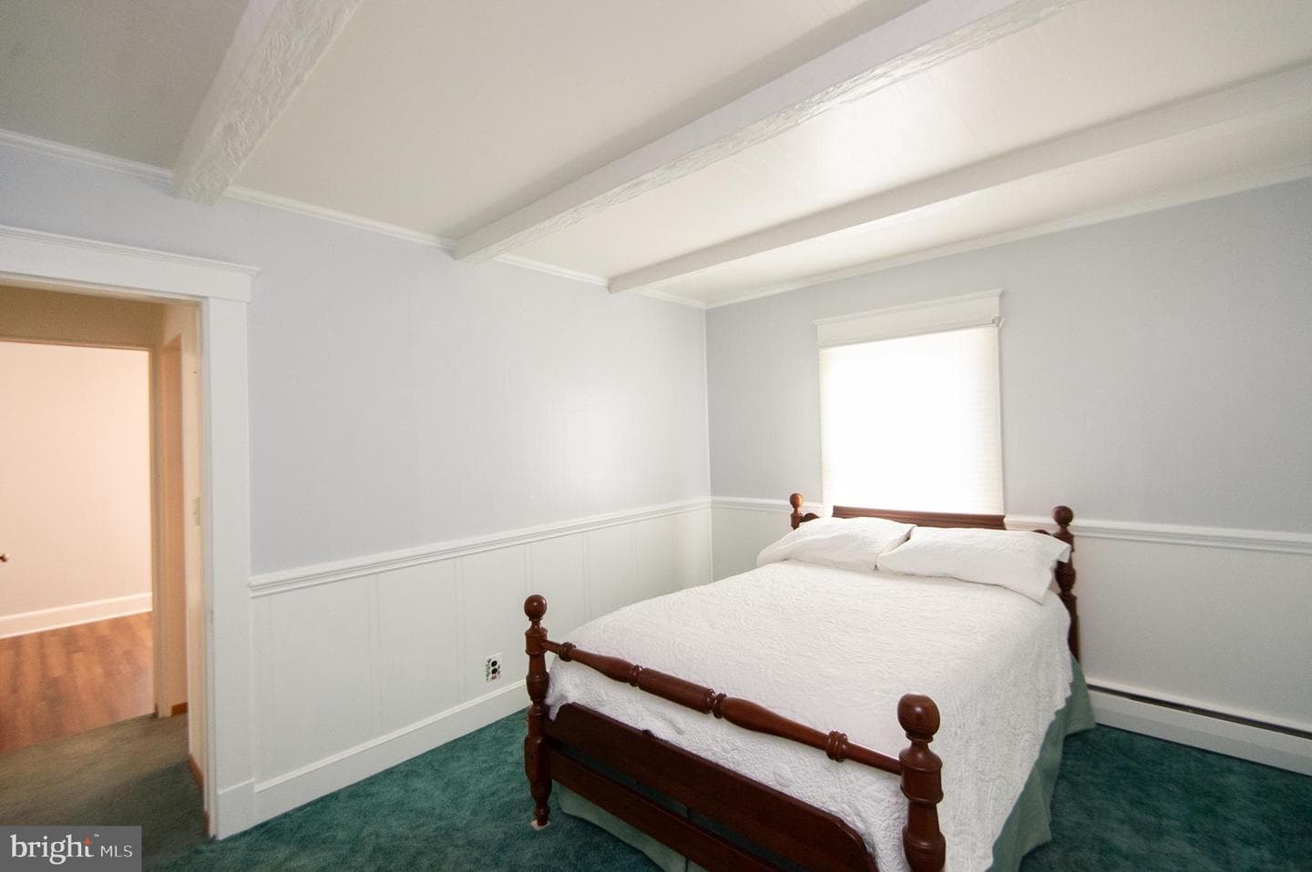409 Bayly Avenue photo 20