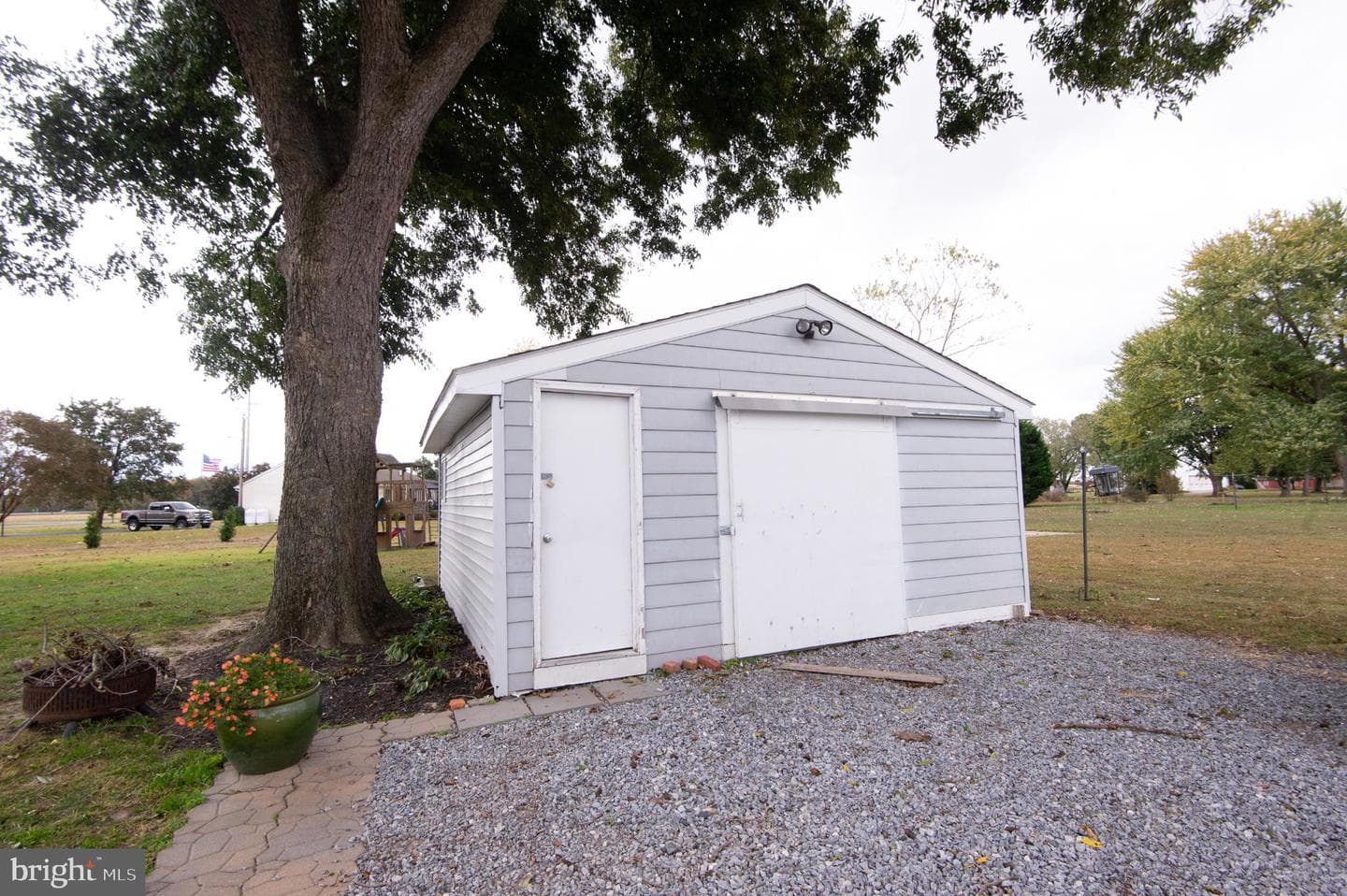 4909 Ravenwood Road photo 26