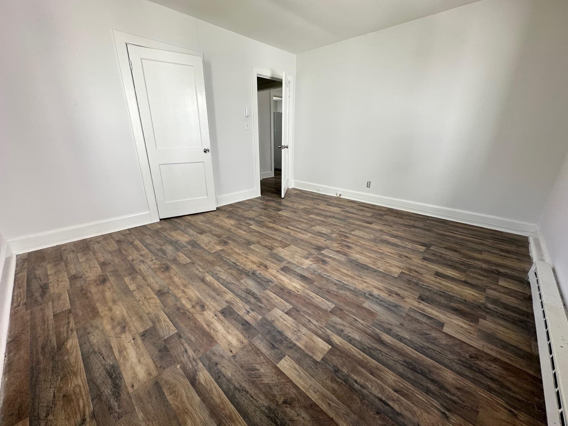 430 Leonards Lane photo 11