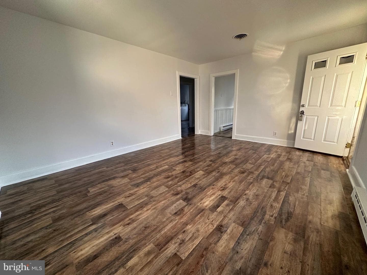 430 Leonards Lane photo 4