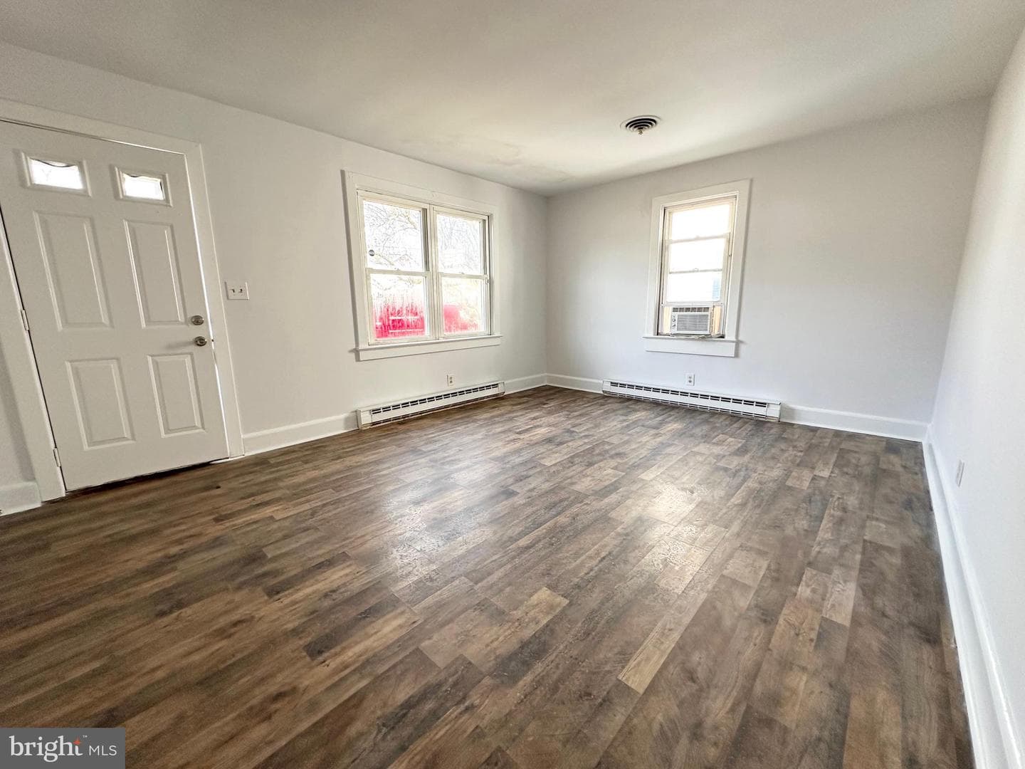 430 Leonards Lane photo 6