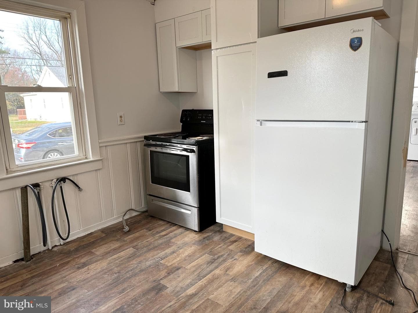 430 Leonards Lane photo 8