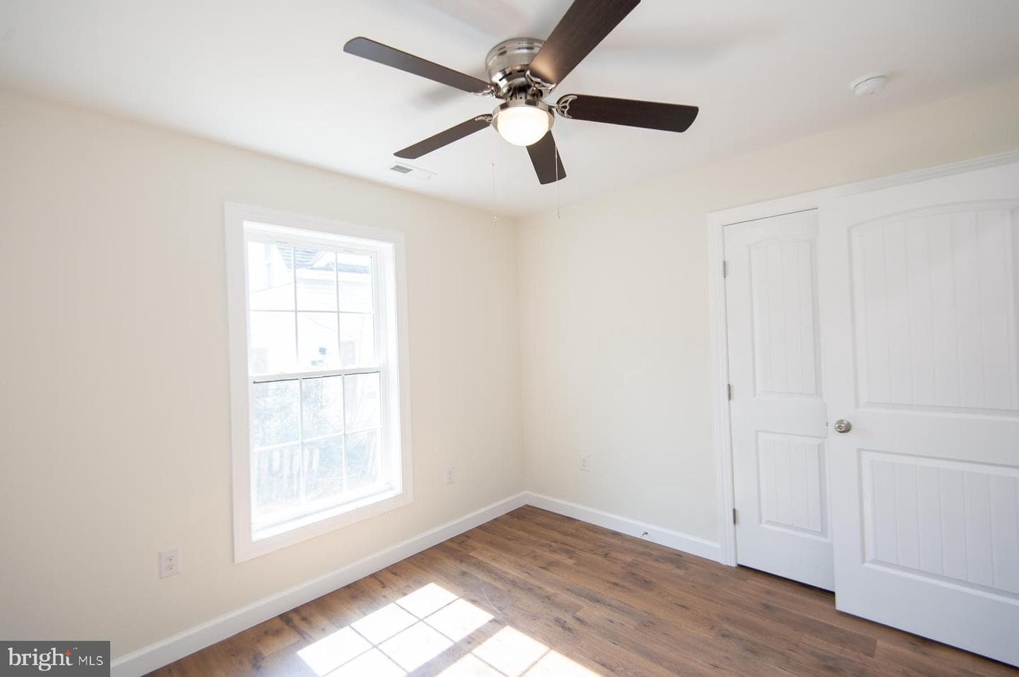 406 Charles Street photo 12