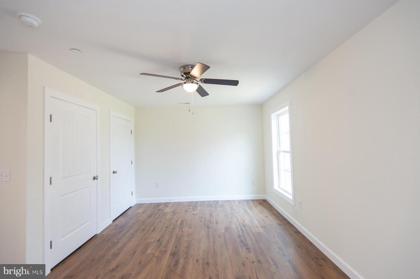 406 Charles Street photo 8