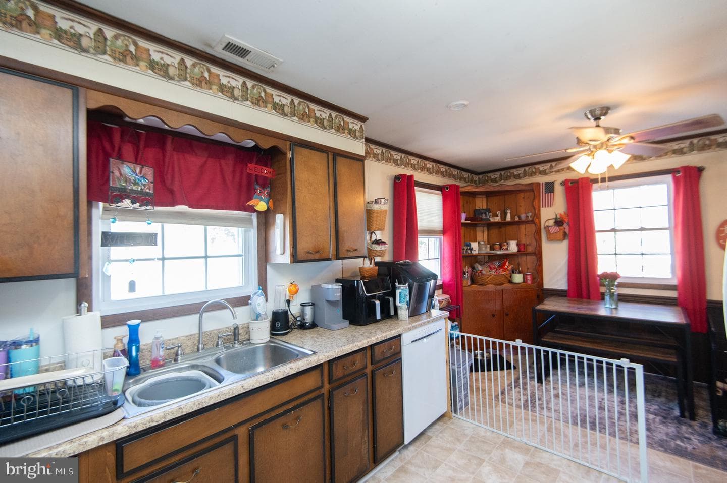 133 South Street photo 13