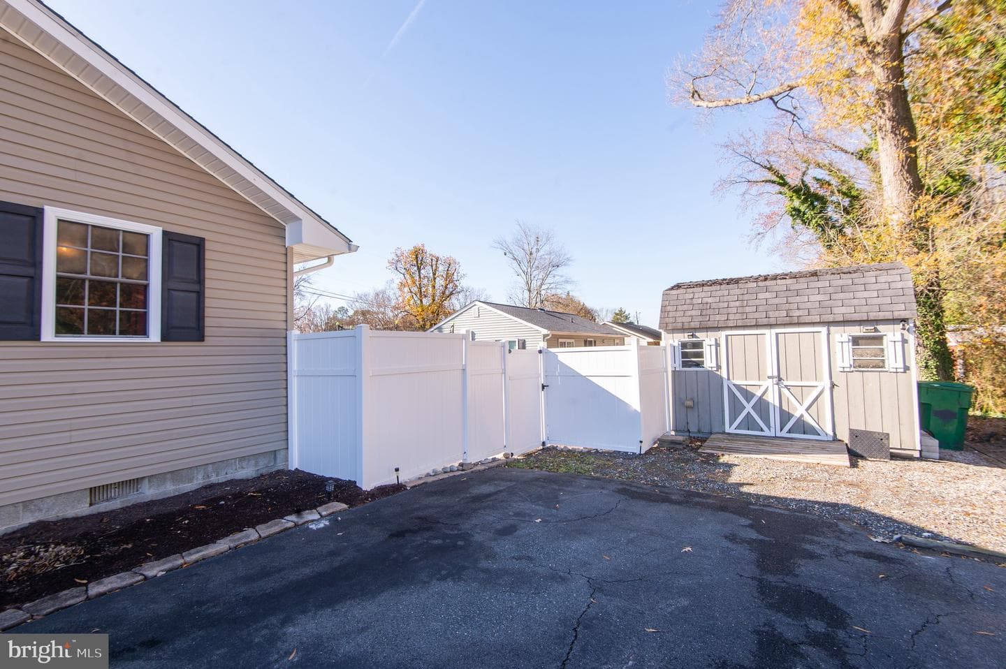 133 South Street photo 25