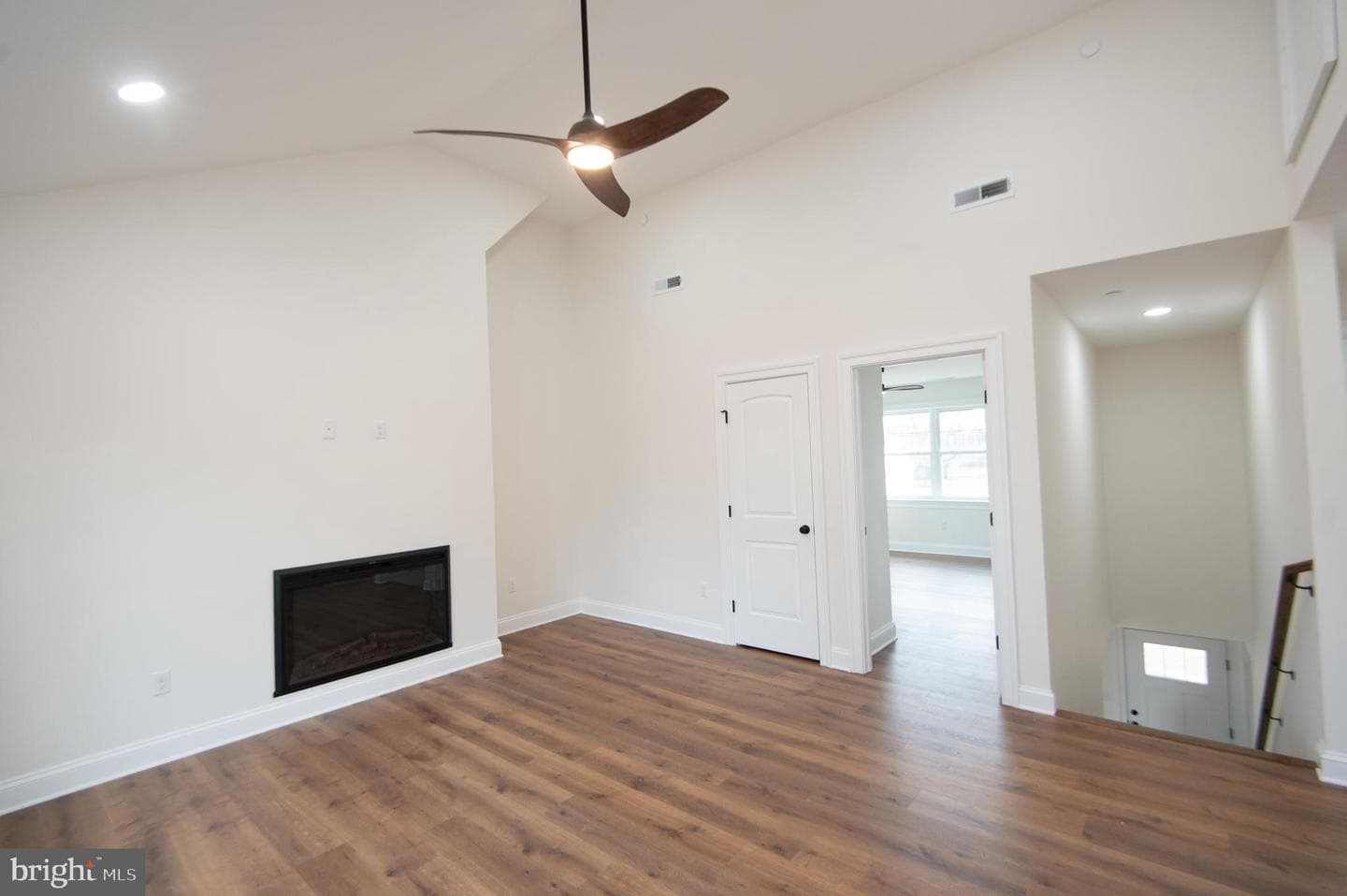 120 Academy Street photo 22