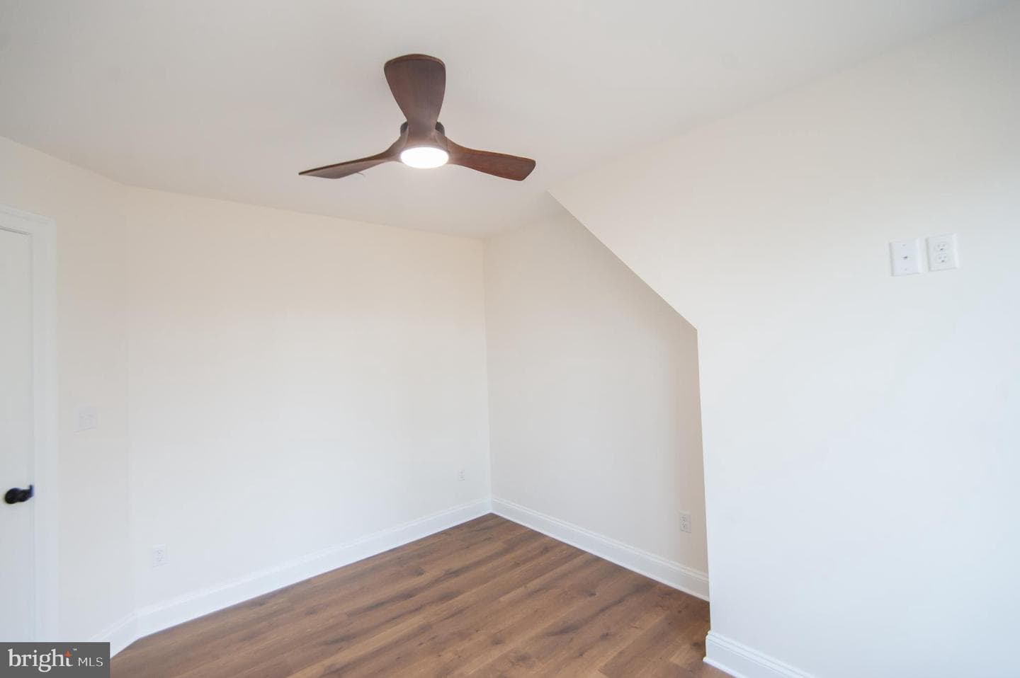 120 Academy Street photo 33