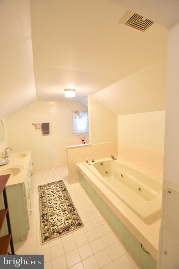 211 Choptank Avenue photo 25