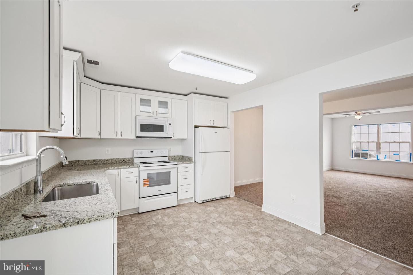 402 Ruddy Duck Court photo 11