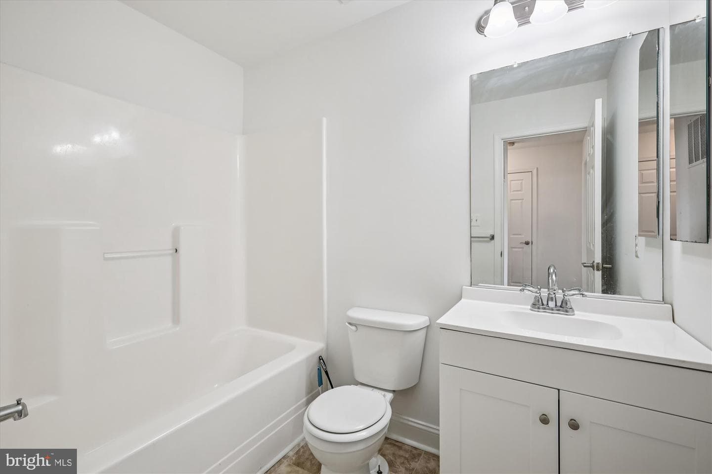 402 Ruddy Duck Court photo 23
