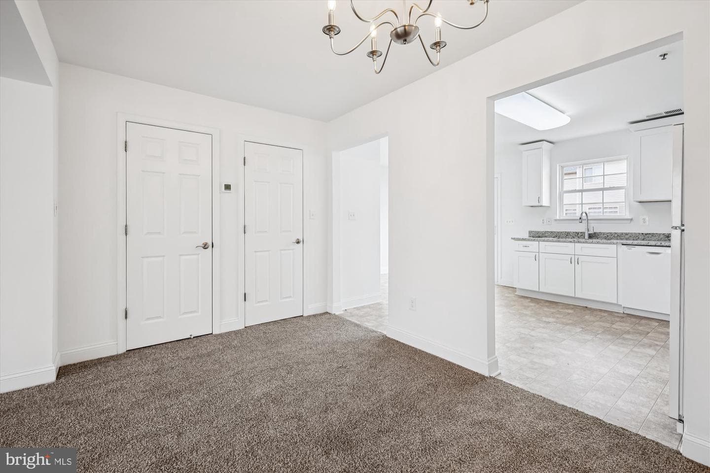 402 Ruddy Duck Court photo 6