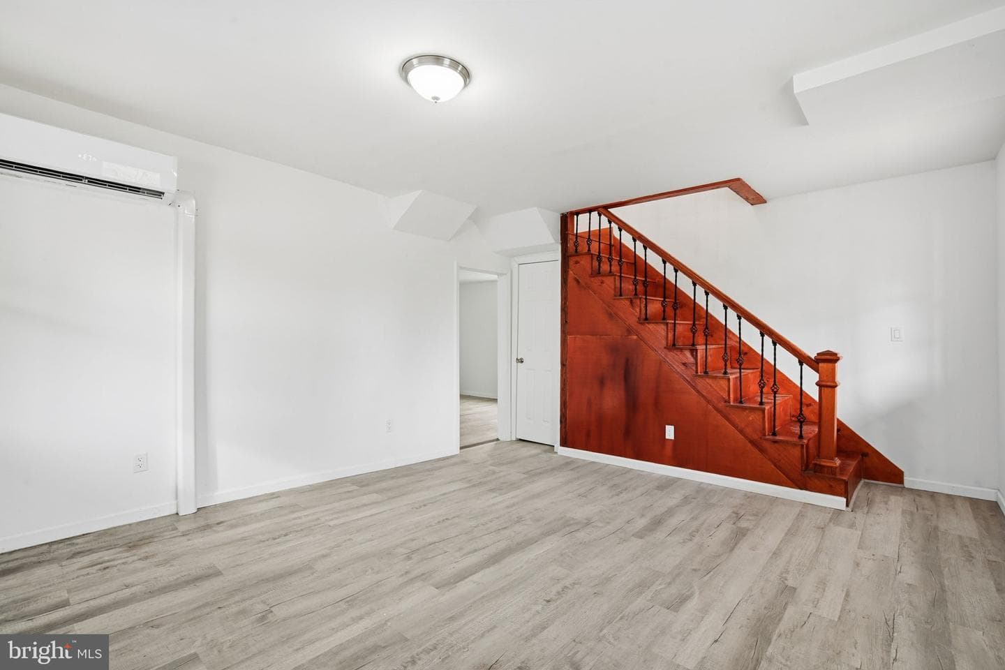 603 Academy Street photo 14