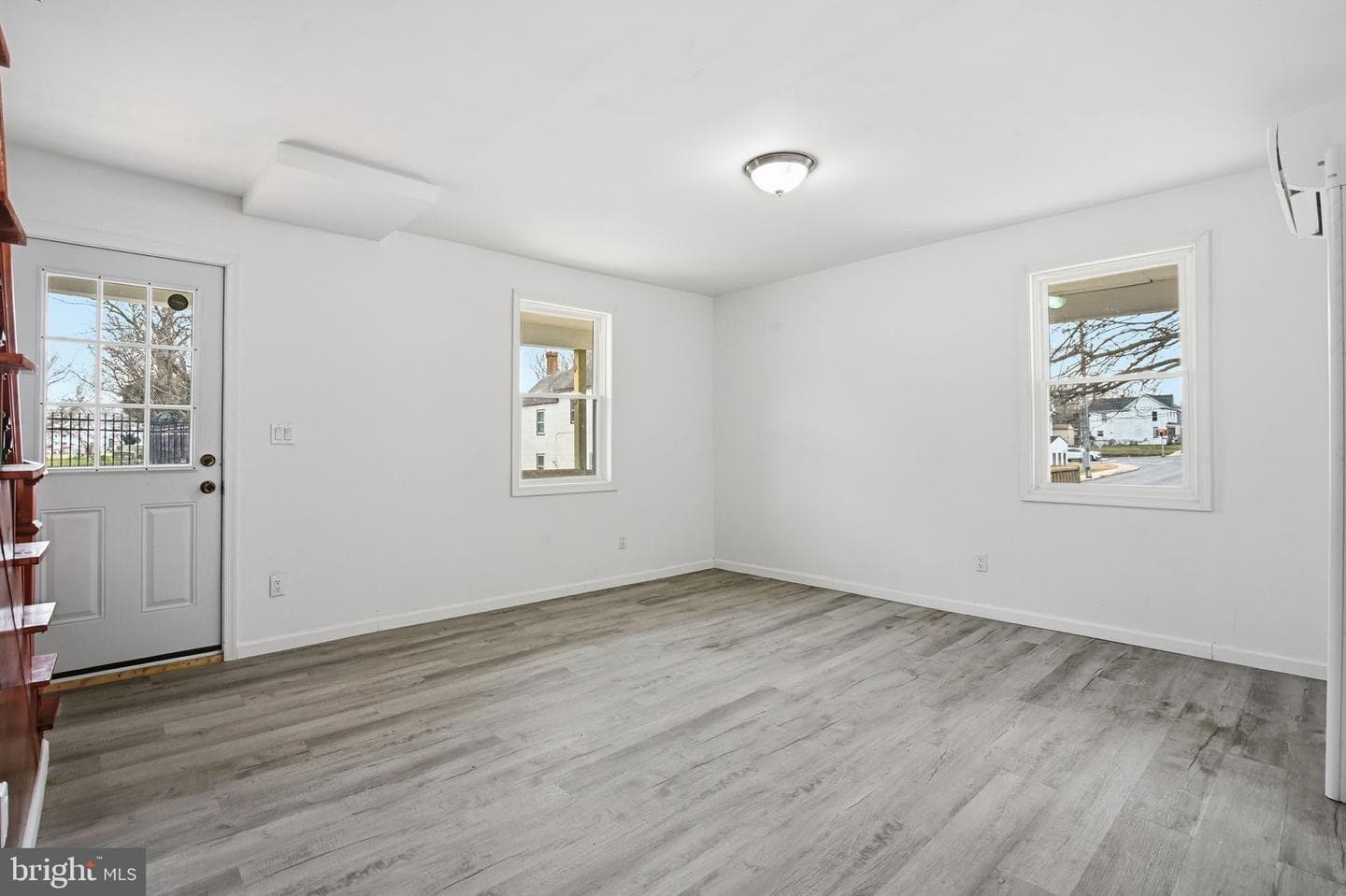 603 Academy Street photo 15