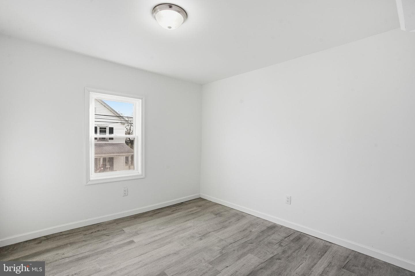 603 Academy Street photo 19