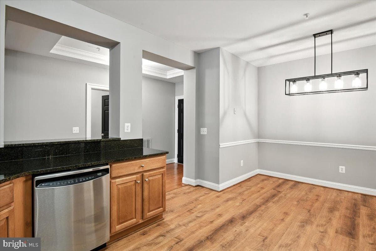 2700 Willow Oak Drive #111b photo 9