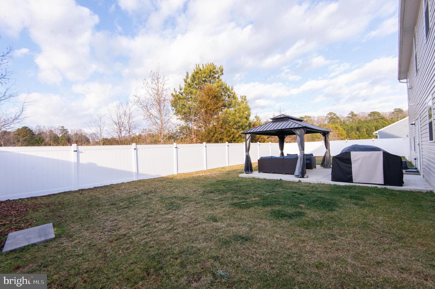 120 Mariners Way photo 25