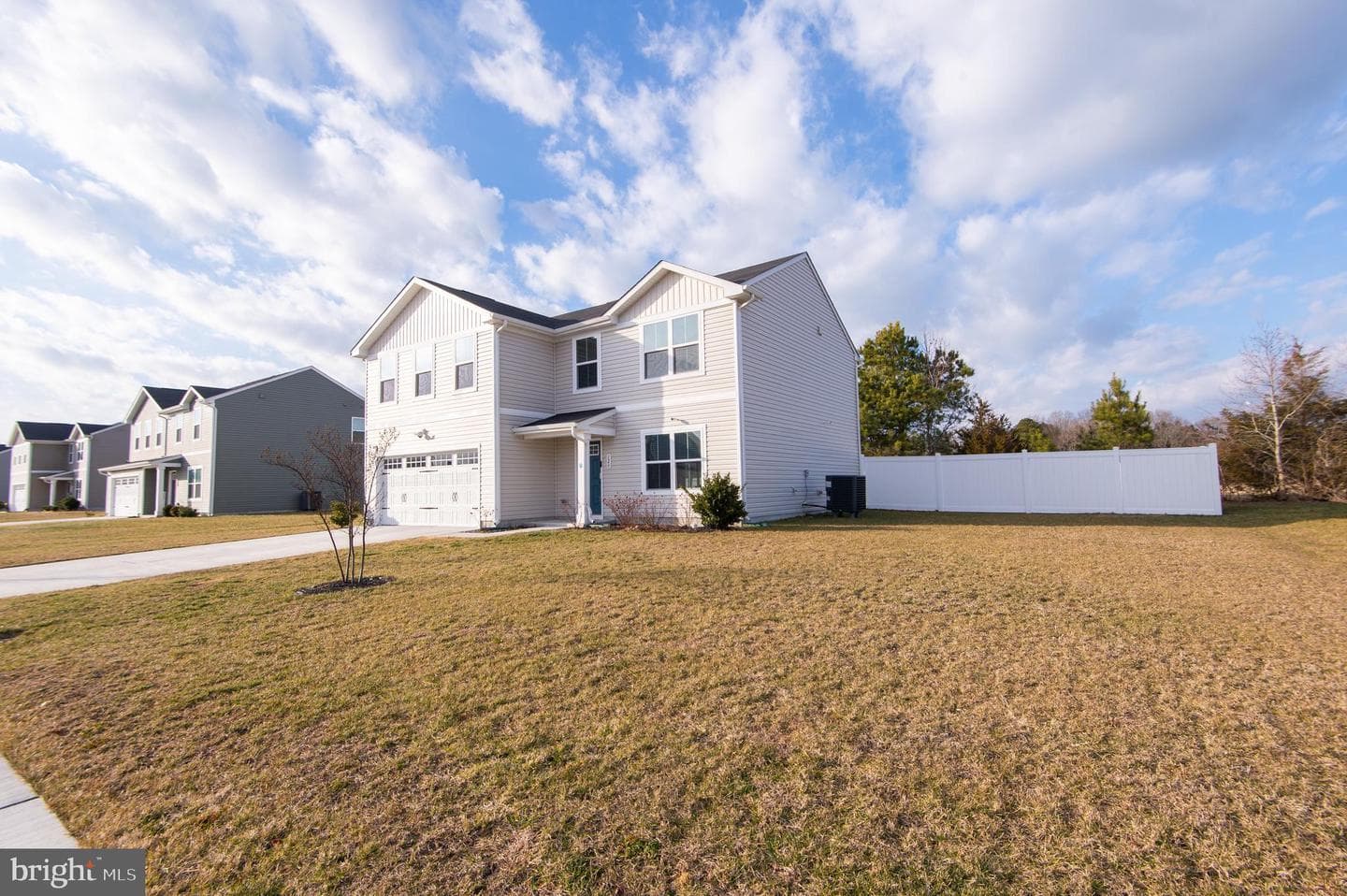 120 Mariners Way photo 30