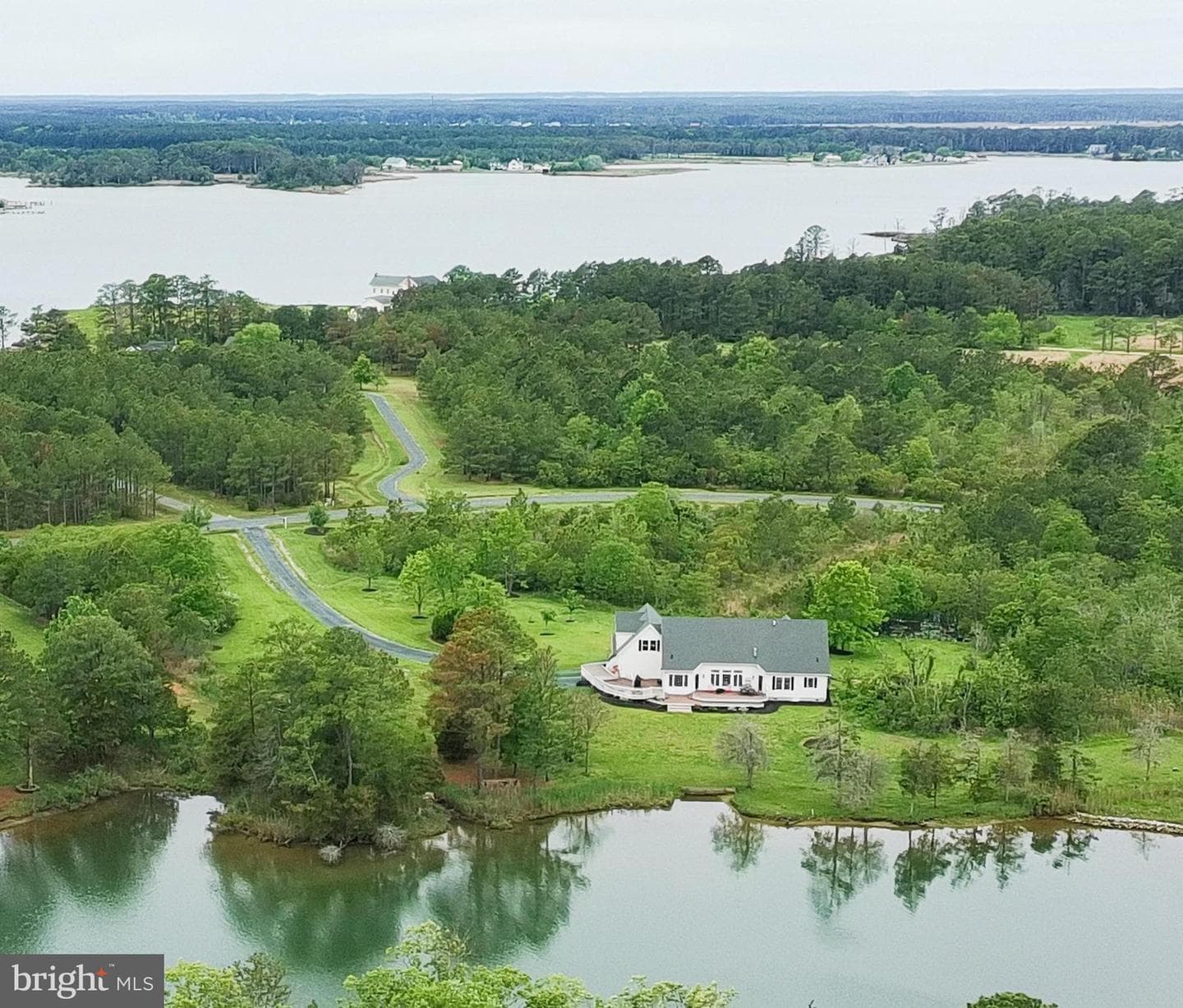 5211 Heron Road, Cambridge
