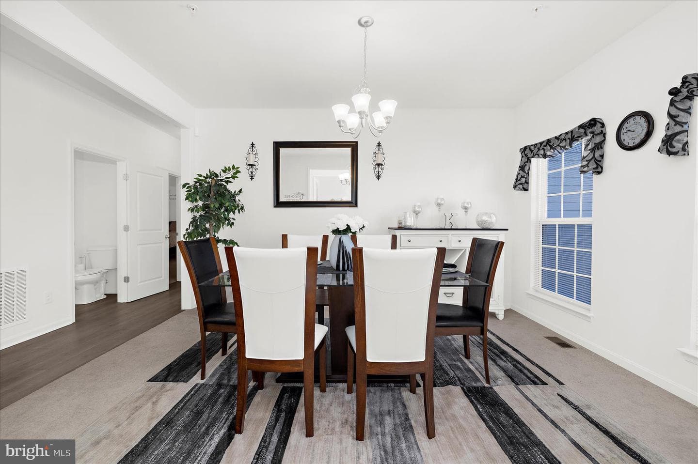 150 Regulator Drive N photo 12