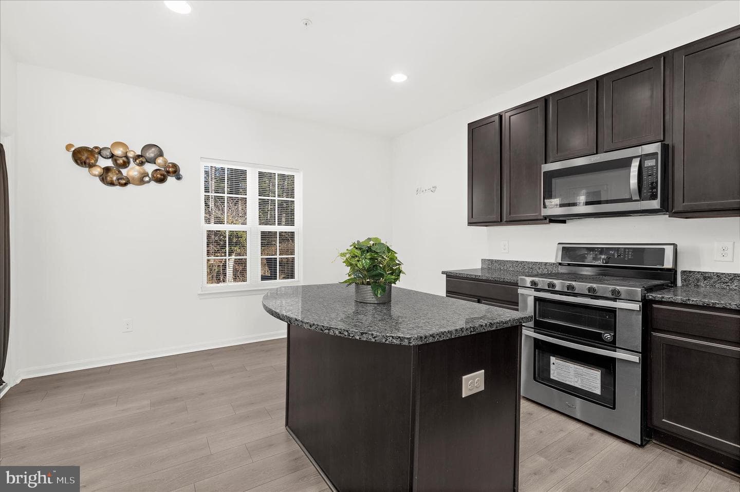 150 Regulator Drive N photo 26