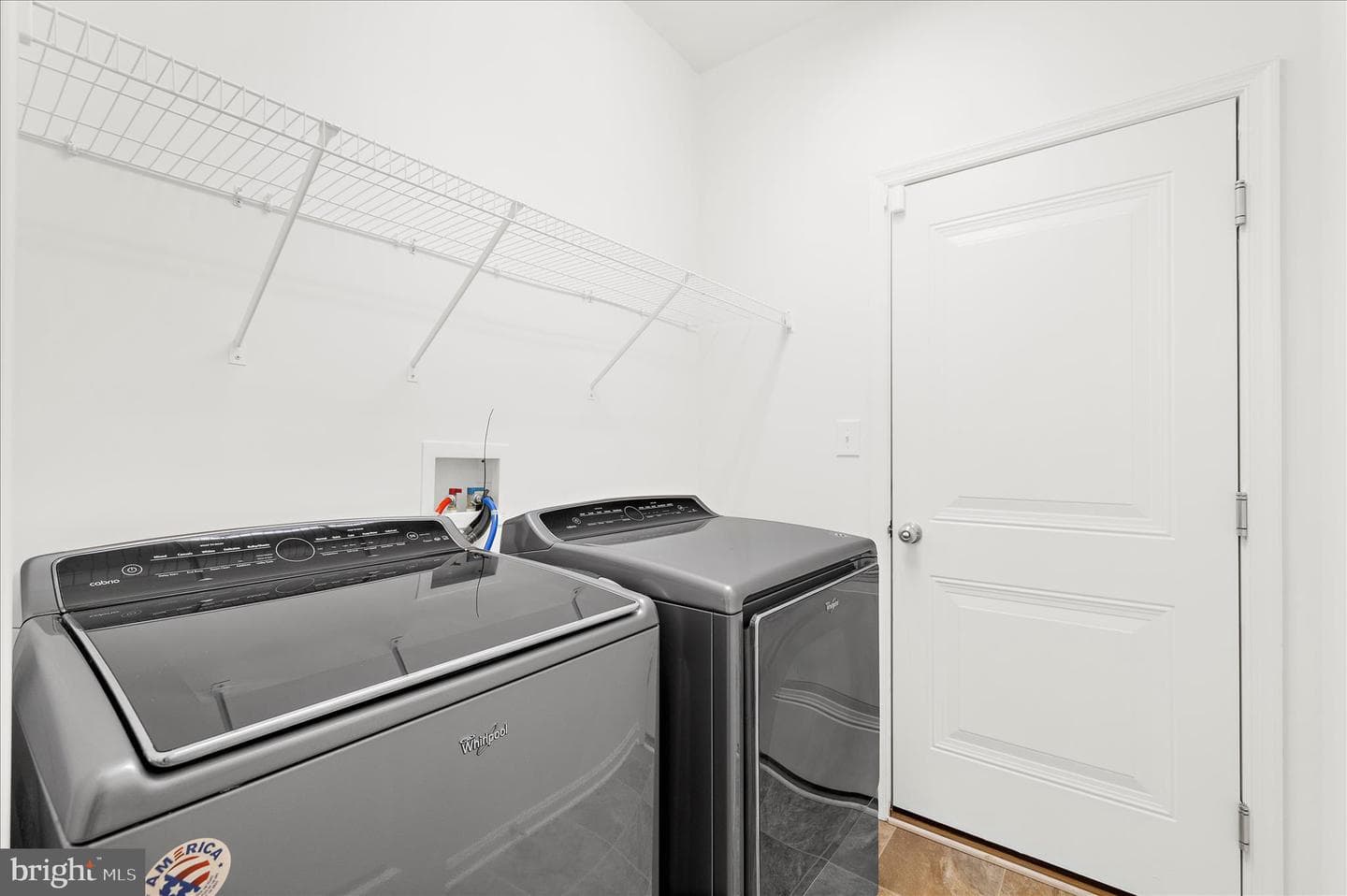 150 Regulator Drive N photo 27