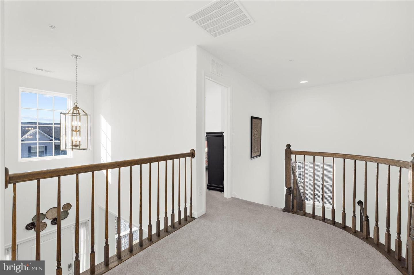 150 Regulator Drive N photo 38